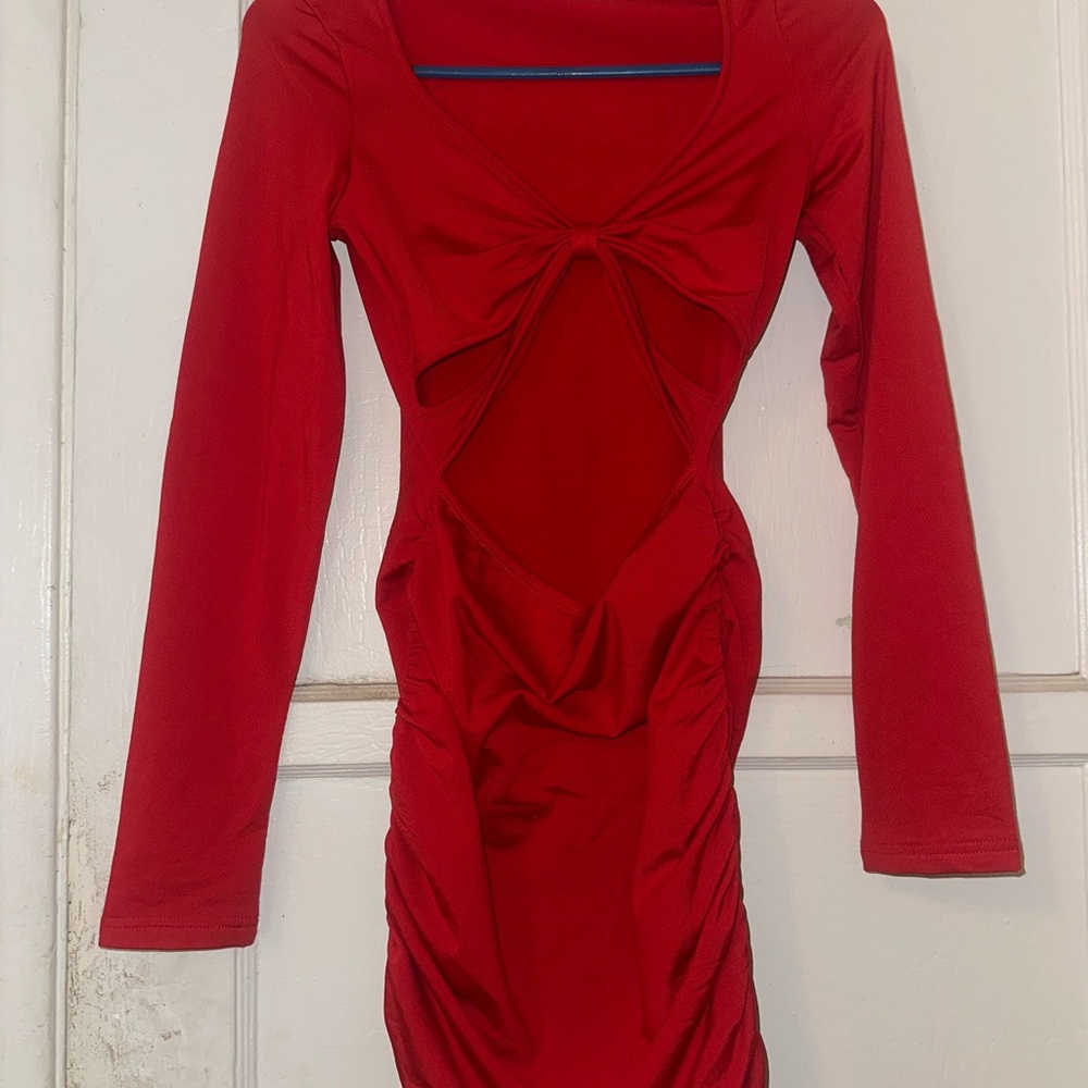 Elegant Red Long Sleeve Dress
